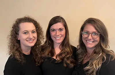 the staff at Lisa Siddall, DDS smiling for the camera